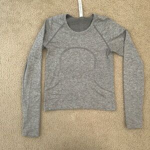 Lululemon long sleeve